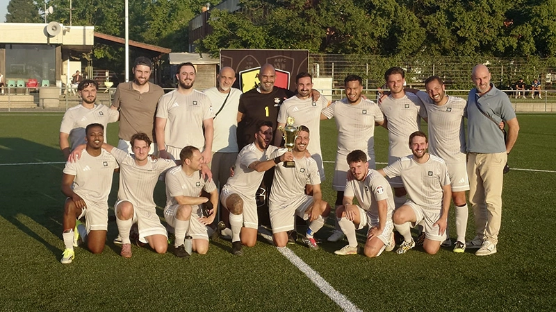 O UBP conquista a taça de futebol empresarial na sua primeira época