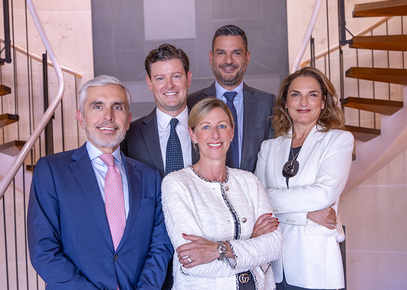 EAM_Team_800px.jpg