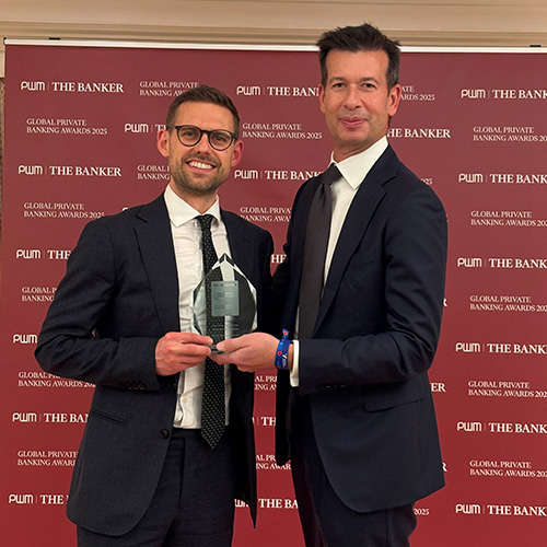 UBP_Best-Private-Bank-2025_Alternatives.jpg